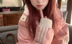 迈开腿我可以尝尝你的草莓感觉